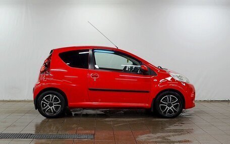 Peugeot 107 I рестайлинг, 2012 год, 480 000 рублей, 4 фотография