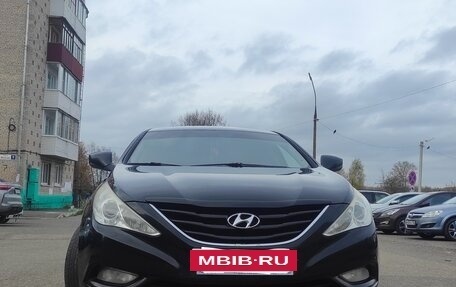 Hyundai Sonata VI, 2011 год, 1 000 000 рублей, 2 фотография