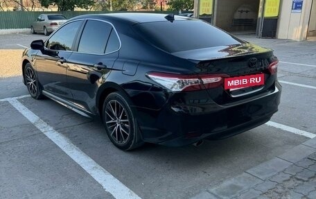 Toyota Camry, 2021 год, 3 100 000 рублей, 9 фотография