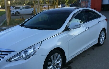 Hyundai Sonata VI, 2011 год, 1 350 000 рублей, 6 фотография