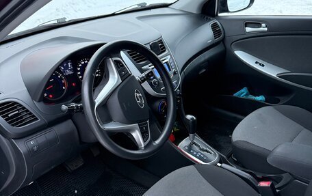 Hyundai Solaris II рестайлинг, 2013 год, 899 999 рублей, 9 фотография