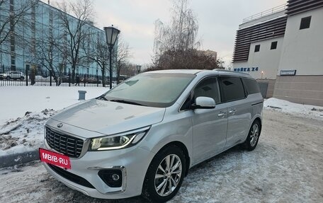 KIA Carnival III, 2019 год, 3 000 000 рублей, 8 фотография