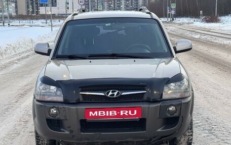 Hyundai Tucson III, 2008 год, 850 000 рублей, 2 фотография