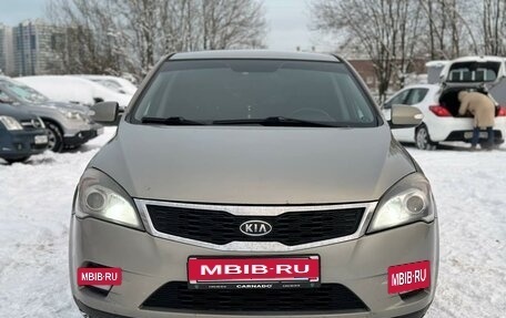 KIA cee'd I рестайлинг, 2011 год, 765 000 рублей, 2 фотография