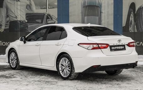 Toyota Camry, 2020 год, 2 839 000 рублей, 2 фотография