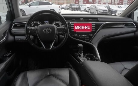 Toyota Camry, 2020 год, 2 839 000 рублей, 6 фотография