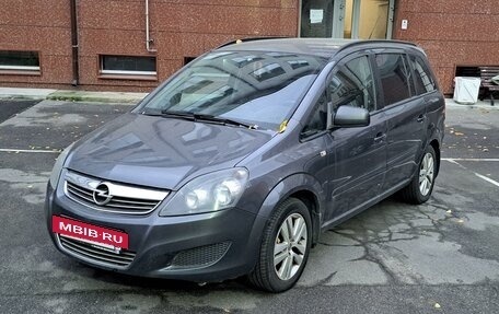 Opel Zafira B, 2012 год, 850 000 рублей, 7 фотография