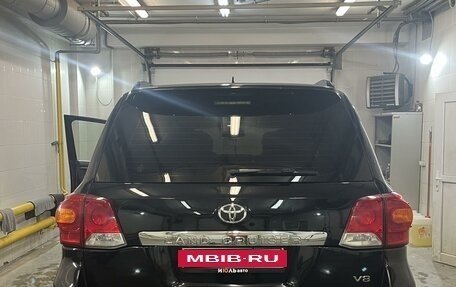 Toyota Land Cruiser 200, 2013 год, 3 800 000 рублей, 4 фотография