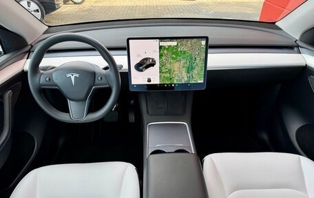 Tesla Model Y I, 2021 год, 5 047 000 рублей, 9 фотография