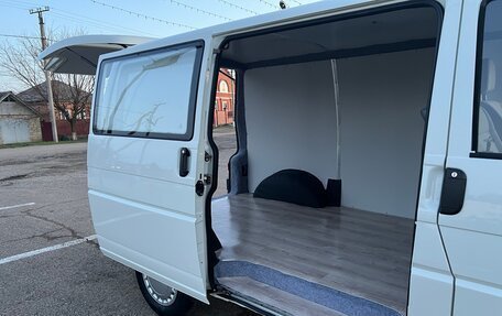 Volkswagen Transporter T4, 1992 год, 745 000 рублей, 10 фотография