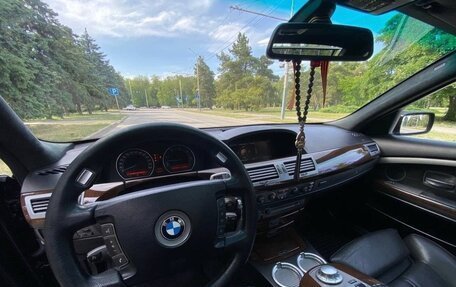 BMW 7 серия, 2004 год, 1 299 000 рублей, 9 фотография