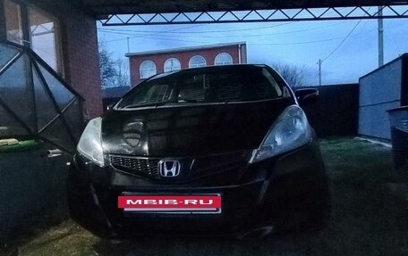 Honda Fit III, 2011 год, 900 000 рублей, 4 фотография