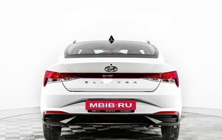 Hyundai Elantra, 2021 год, 2 050 000 рублей, 6 фотография