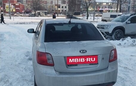 KIA Rio II, 2010 год, 500 000 рублей, 2 фотография