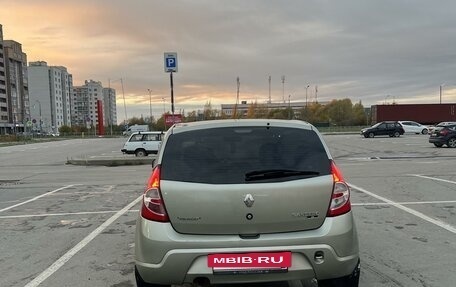 Renault Sandero I, 2013 год, 750 000 рублей, 5 фотография