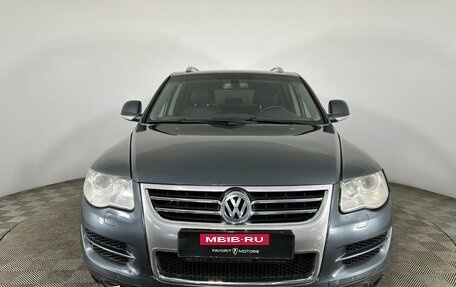 Volkswagen Touareg III, 2008 год, 750 000 рублей, 2 фотография