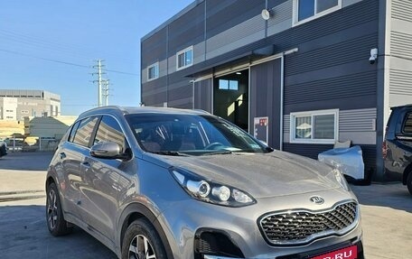 KIA Sportage IV рестайлинг, 2020 год, 815 800 рублей, 2 фотография