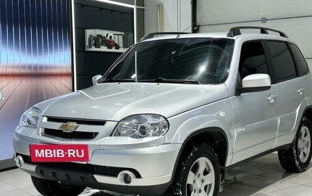 Chevrolet Niva I рестайлинг, 2012 год, 555 990 рублей, 7 фотография