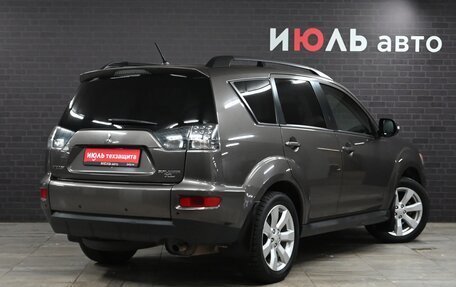 Mitsubishi Outlander III рестайлинг 3, 2010 год, 1 504 000 рублей, 6 фотография