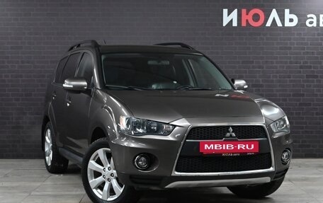 Mitsubishi Outlander III рестайлинг 3, 2010 год, 1 504 000 рублей, 3 фотография