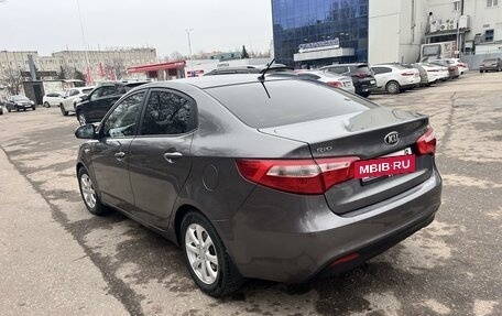 KIA Rio III рестайлинг, 2014 год, 960 000 рублей, 20 фотография