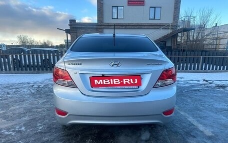 Hyundai Solaris II рестайлинг, 2011 год, 859 900 рублей, 5 фотография