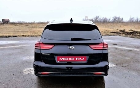 KIA cee'd III, 2019 год, 1 750 000 рублей, 2 фотография