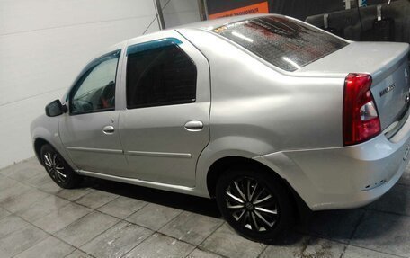 Renault Logan I, 2011 год, 380 000 рублей, 3 фотография