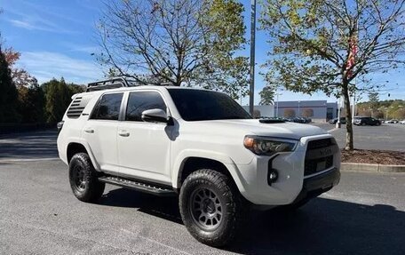 Toyota 4Runner V, 2024 год, 12 600 000 рублей, 1 фотография