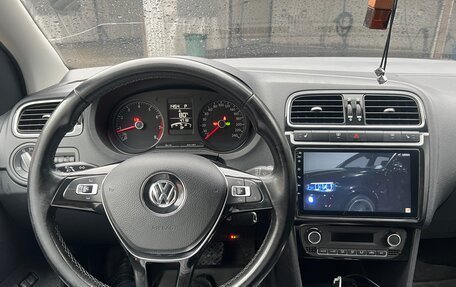 Volkswagen Polo VI (EU Market), 2017 год, 1 550 000 рублей, 1 фотография