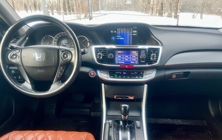 Honda Accord IX рестайлинг, 2013 год, 1 950 000 рублей, 19 фотография