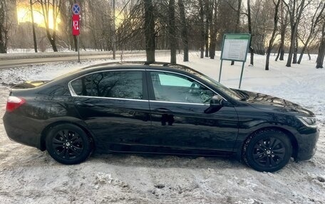 Honda Accord IX рестайлинг, 2013 год, 1 950 000 рублей, 6 фотография