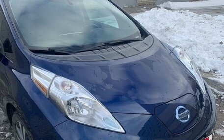 Nissan Leaf I, 2016 год, 1 390 000 рублей, 2 фотография