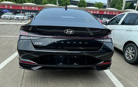 Hyundai Elantra, 2021 год, 1 560 000 рублей, 4 фотография