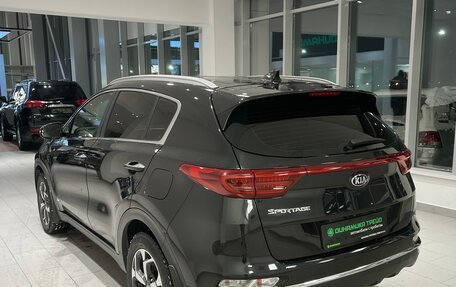 KIA Sportage IV рестайлинг, 2018 год, 2 344 000 рублей, 8 фотография