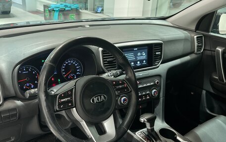 KIA Sportage IV рестайлинг, 2018 год, 2 344 000 рублей, 10 фотография