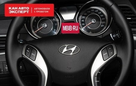 Hyundai Elantra V, 2013 год, 950 000 рублей, 11 фотография