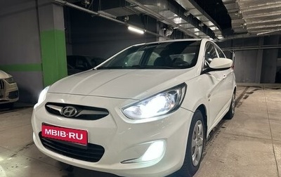 Hyundai Solaris II рестайлинг, 2012 год, 940 000 рублей, 1 фотография