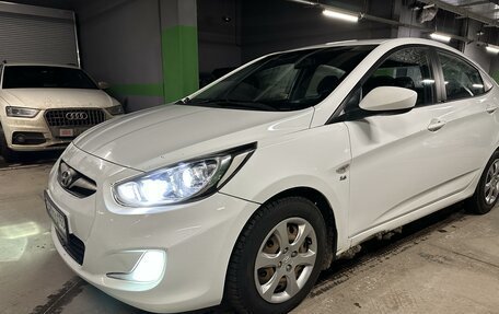 Hyundai Solaris II рестайлинг, 2012 год, 940 000 рублей, 4 фотография