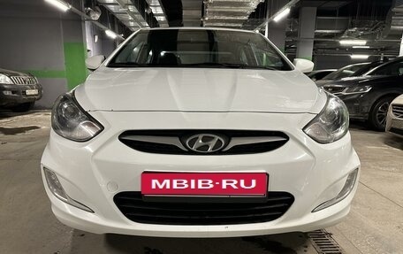 Hyundai Solaris II рестайлинг, 2012 год, 940 000 рублей, 8 фотография