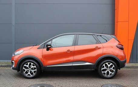 Renault Kaptur I рестайлинг, 2017 год, 1 599 000 рублей, 3 фотография