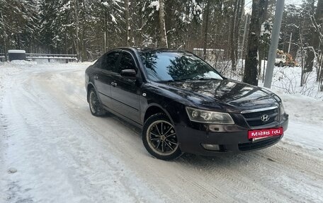 Hyundai Sonata VI, 2007 год, 599 000 рублей, 2 фотография