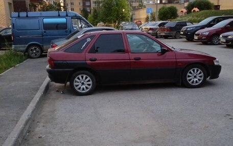 Ford Escort V, 1996 год, 99 990 рублей, 3 фотография