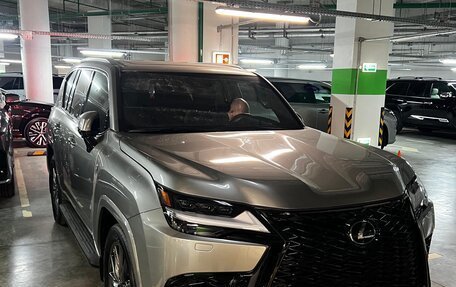 Lexus LX, 2023 год, 12 000 000 рублей, 4 фотография