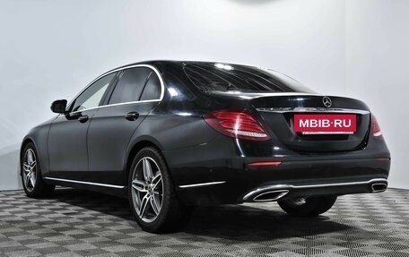 Mercedes-Benz E-Класс, 2016 год, 2 822 000 рублей, 7 фотография