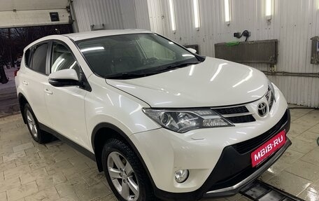 Toyota RAV4, 2013 год, 2 100 000 рублей, 2 фотография