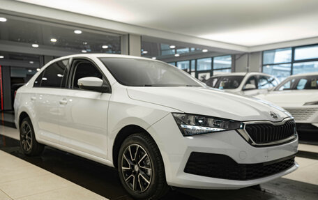 Skoda Rapid II, 2021 год, 1 640 000 рублей, 3 фотография