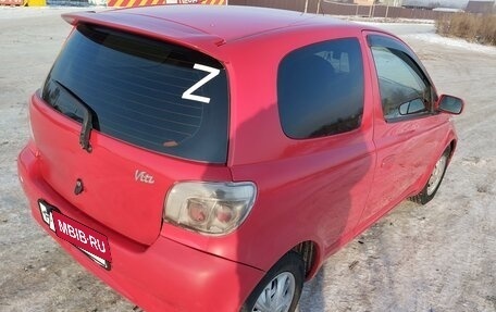 Toyota Vitz, 2000 год, 370 000 рублей, 3 фотография