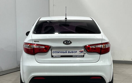 KIA Rio III рестайлинг, 2014 год, 870 000 рублей, 5 фотография