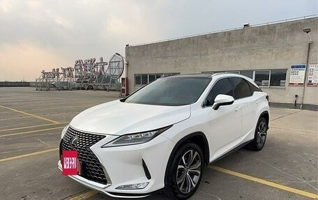 Lexus RX IV рестайлинг, 2021 год, 4 370 000 рублей, 3 фотография